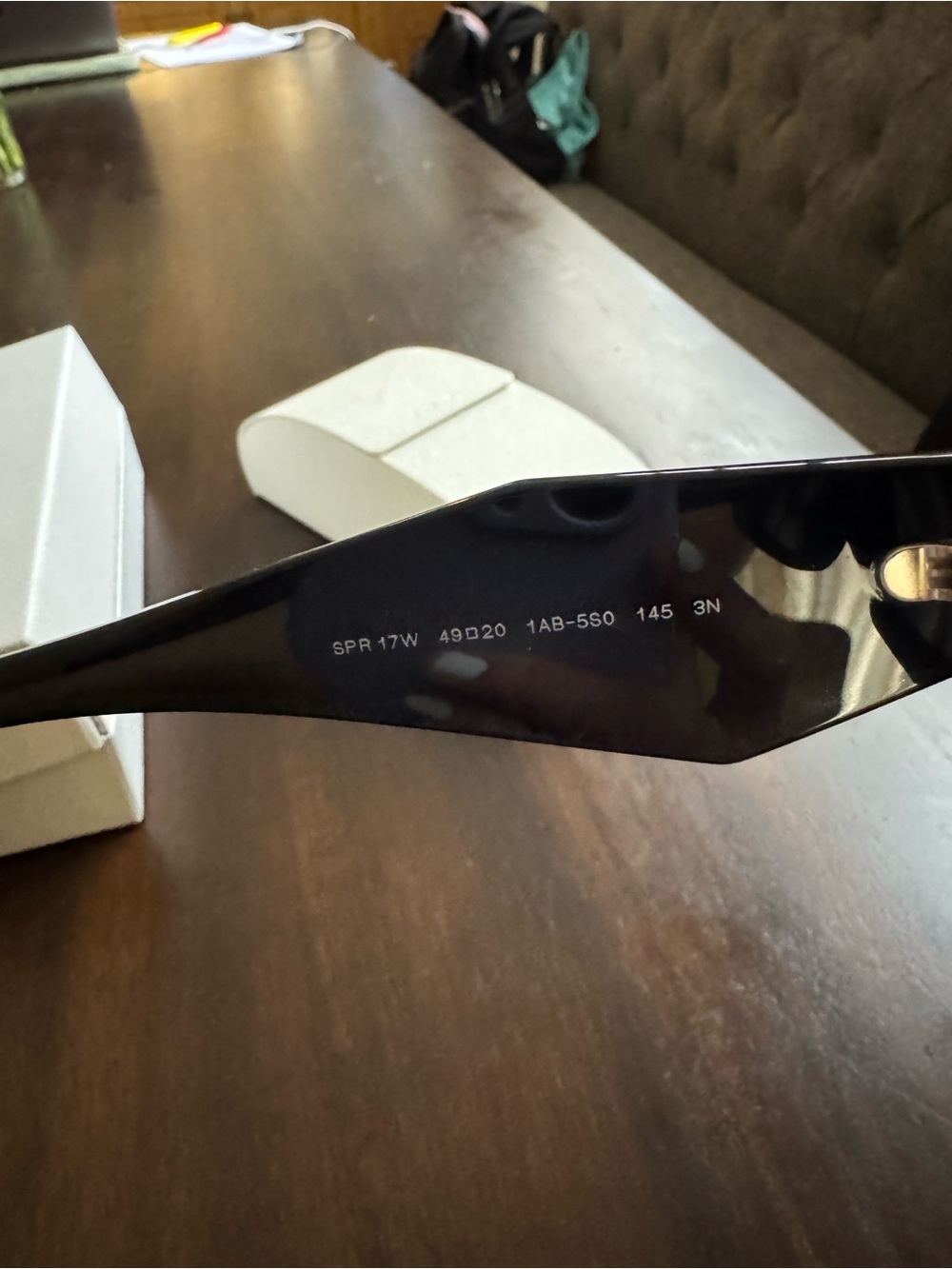 Prada Elegant Black Sunglasses - Picture 6 of 7